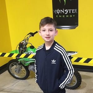 Meet your Posher, Alexia